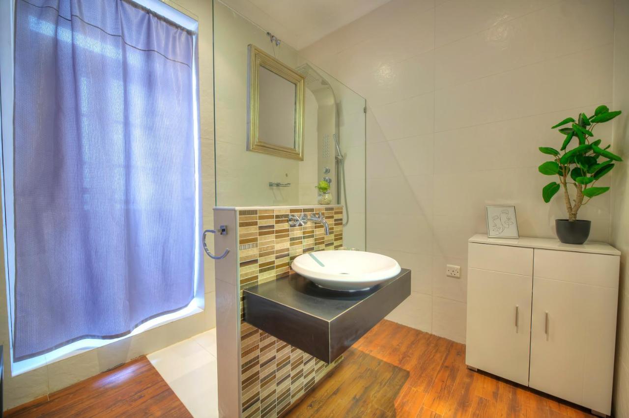 Chic 2Bedroom Apartment Near Sliema Ferries Cesi1-1 Εξωτερικό φωτογραφία
